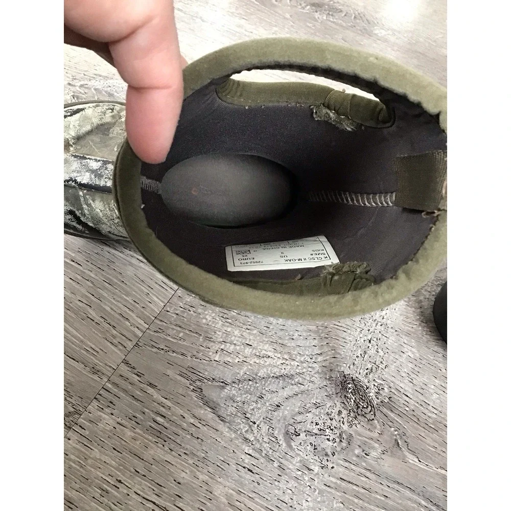 Bogs Toddler Size 9 Waterproof Mossy Oak Camo Insulated Kids Winter Boots
